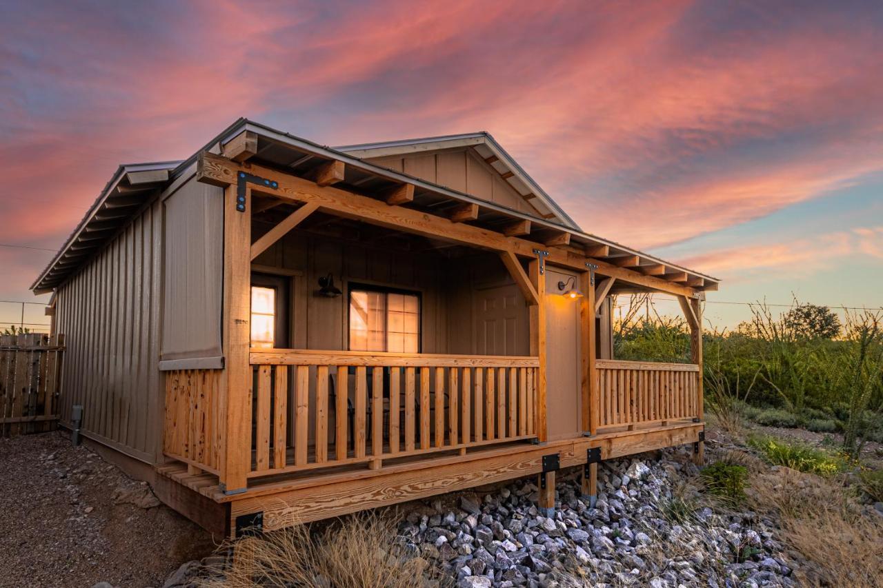 Miners Cabin #4 - King Bed - Private Balcony With Views Tombstone Bagian luar foto